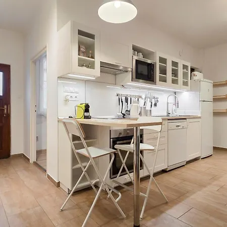 Pannonia Apartamento